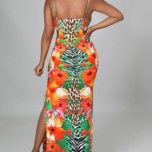 Load image into Gallery viewer, TROPICS Maxi Dress
