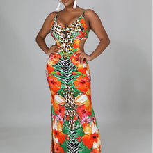 Load image into Gallery viewer, TROPICS Maxi Dress
